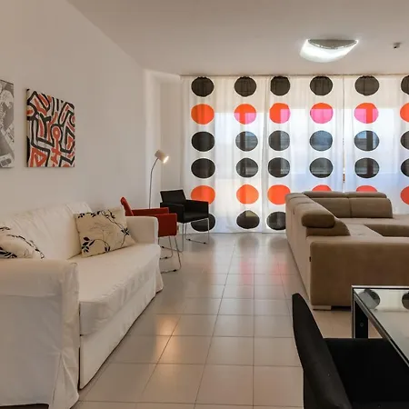 Dario - Magnolia Holidays Lägenhet