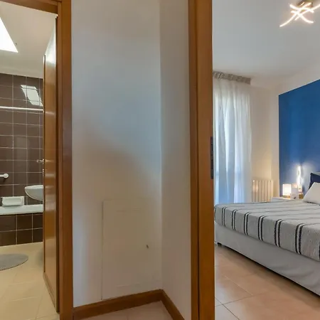 Dario - Magnolia Holidays Apartment *