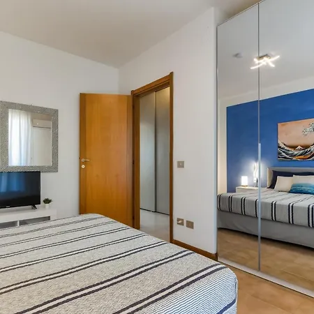 Dario - Magnolia Holidays Apartment *
